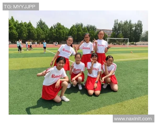 铝城小学足球明星崭露头角展现青春活力与团队精神